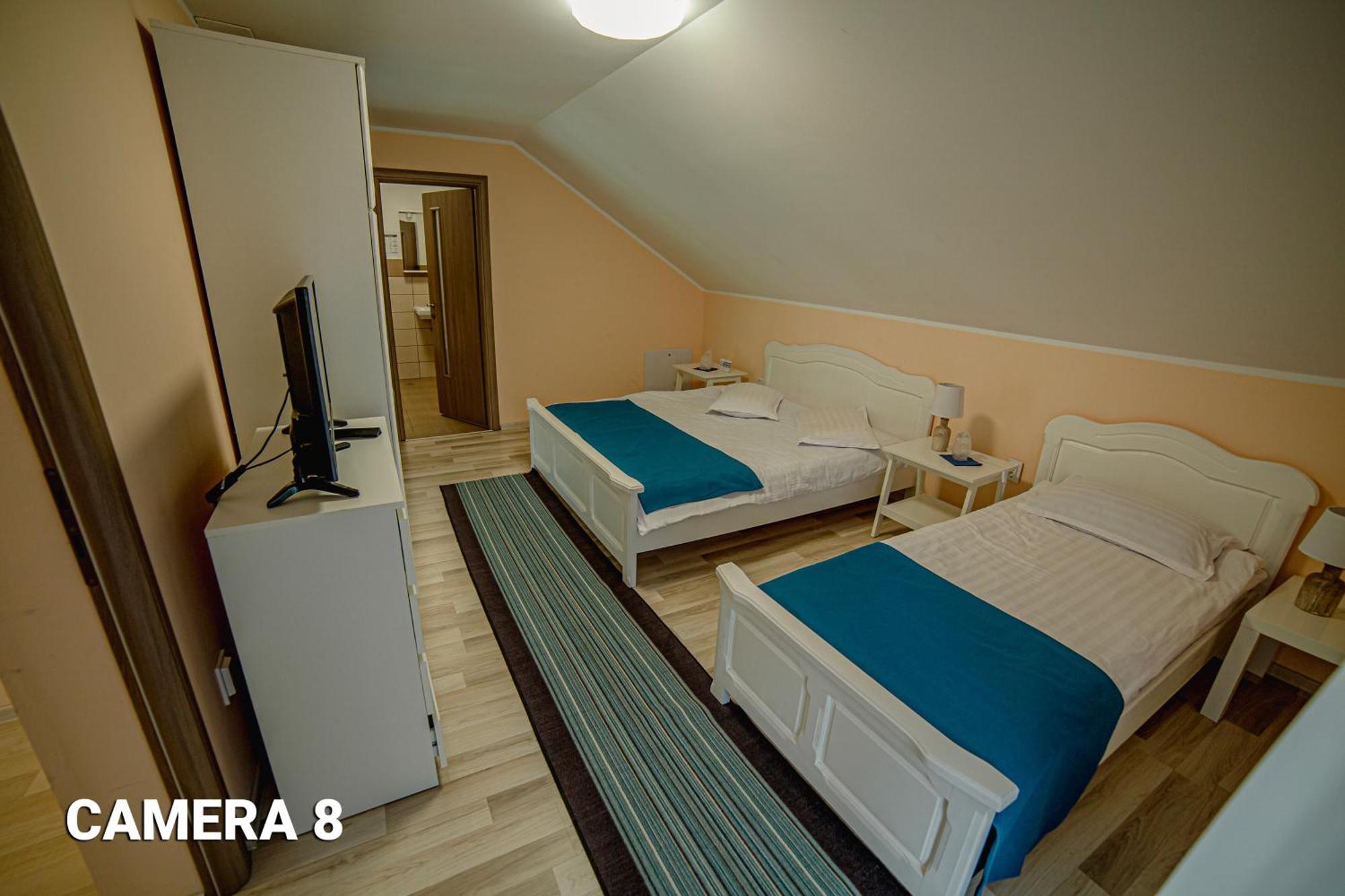 Pensiunea Arc Bucovina Vama  Camera foto