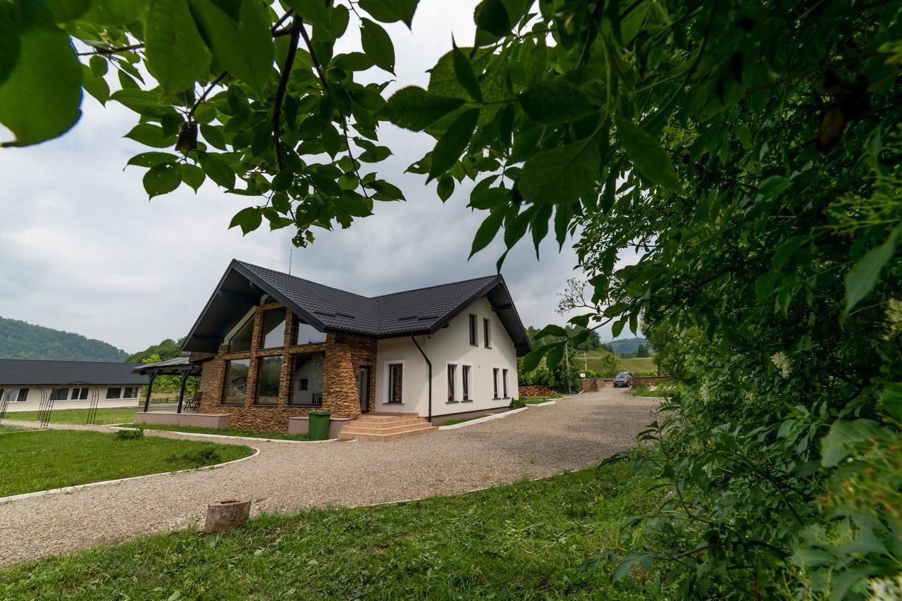 Pensiunea Arc Bucovina Vama  Esterno foto